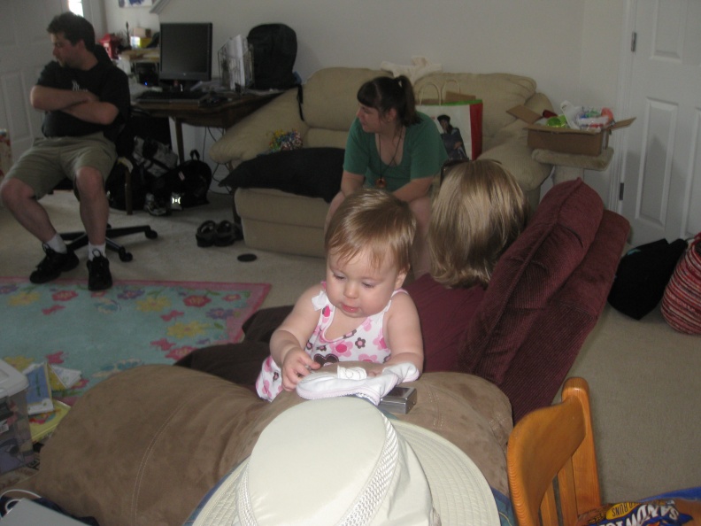 Callie_s_First_Birthday_Party_June_7_2009_pictures_by_Grandpa_Pat_0274.jpg