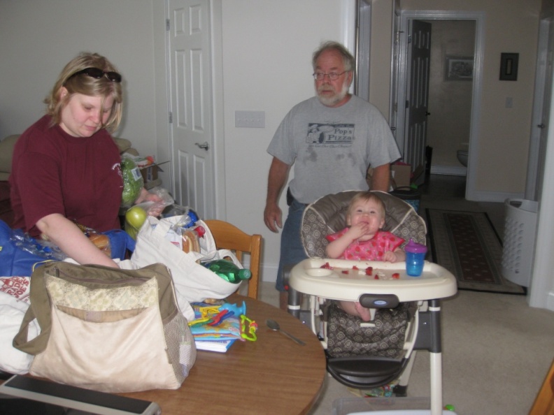 Callie_s_First_Birthday_Party_June_7_2009_pictures_by_Grandpa_Pat_0274__10.jpg